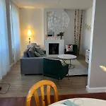 La Maison Bleue Proche Epernay Tatil Evi *