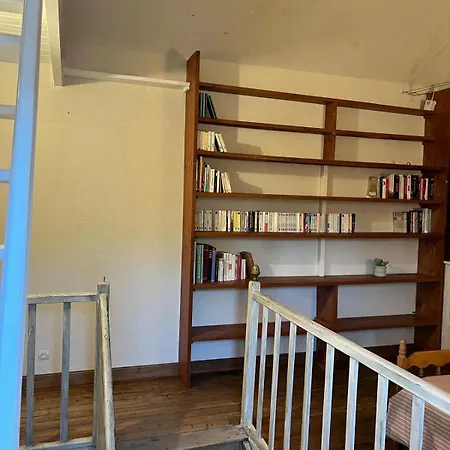 بيت للعطل La Maison Bleue Proche Epernay *