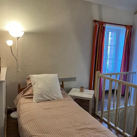 La Maison Bleue Proche Epernay * Chaltrait